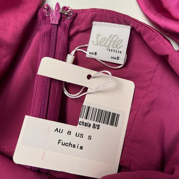 Selfie Leslie Aphrodite Molded Bust Angel Sleeve Wrap Dress Plum New With Tag S - Picture 6 of 14